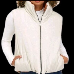 NEW Vine & Valley Reversable Puffer Vest  Pockets Zipper M Tan Cream